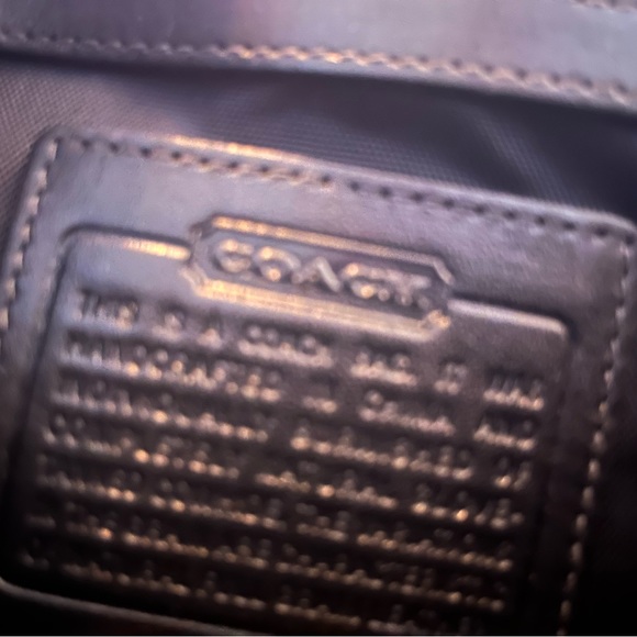 Stunning coach messenger bag - Picture 6 of 13